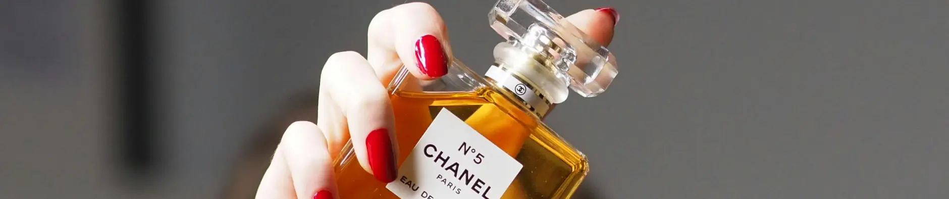 Comment Choisir le Bon Parfum